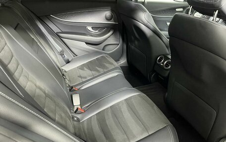 Mercedes-Benz E-Класс, 2020 год, 3 299 000 рублей, 13 фотография