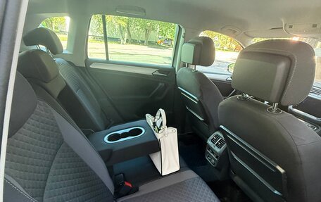 Volkswagen Tiguan II, 2019 год, 1 950 000 рублей, 8 фотография