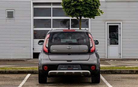 KIA Soul II рестайлинг, 2017 год, 1 395 000 рублей, 5 фотография