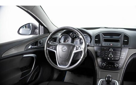 Opel Insignia II рестайлинг, 2011 год, 699 000 рублей, 11 фотография