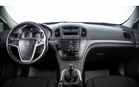 Opel Insignia II рестайлинг, 2011 год, 699 000 рублей, 12 фотография