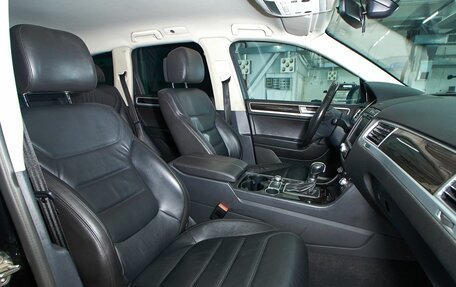 Volkswagen Touareg III, 2017 год, 3 399 000 рублей, 12 фотография