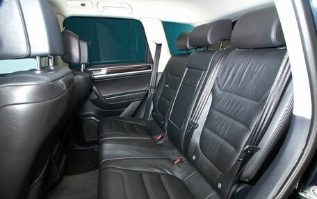 Volkswagen Touareg III, 2017 год, 3 399 000 рублей, 21 фотография