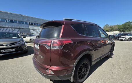 Toyota RAV4, 2017 год, 2 299 000 рублей, 3 фотография