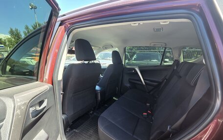 Toyota RAV4, 2017 год, 2 299 000 рублей, 5 фотография