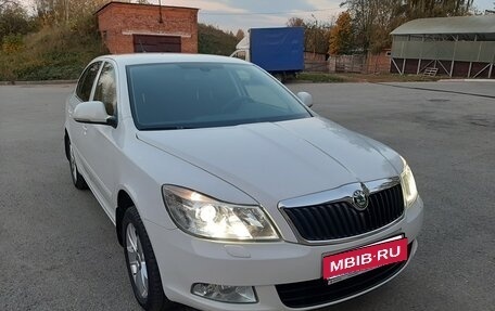 Skoda Octavia, 2012 год, 1 040 000 рублей, 2 фотография