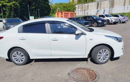 KIA Rio IV, 2020 год, 1 370 000 рублей, 5 фотография