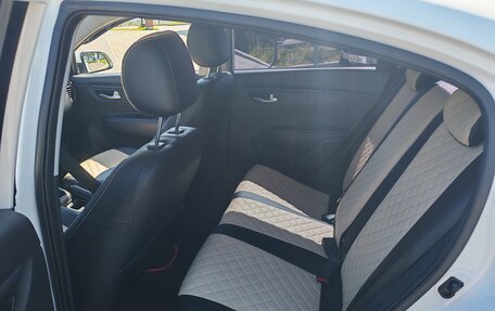 KIA Rio IV, 2020 год, 1 370 000 рублей, 10 фотография
