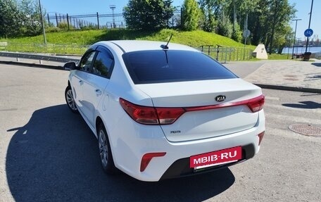 KIA Rio IV, 2020 год, 1 370 000 рублей, 8 фотография