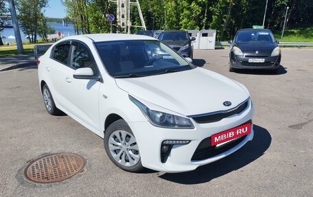 KIA Rio IV, 2020 год, 1 370 000 рублей, 4 фотография