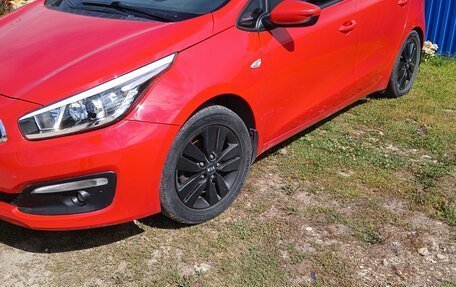 KIA cee'd III, 2016 год, 990 000 рублей, 3 фотография