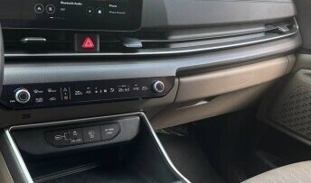 KIA Carnival, 2023 год, 5 550 000 рублей, 13 фотография
