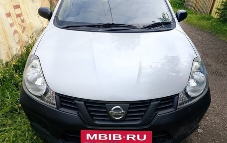Nissan AD III, 2017 год, 990 000 рублей, 2 фотография
