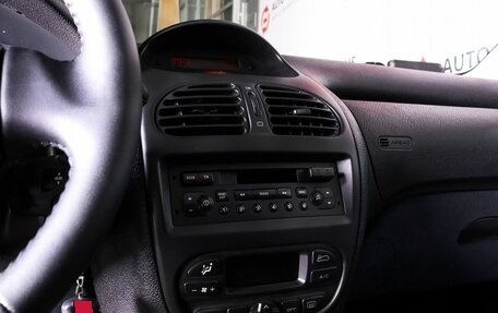Peugeot 206, 2003 год, 300 000 рублей, 11 фотография
