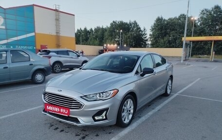 Ford Fusion (North America) II, 2020 год, 1 490 000 рублей, 4 фотография
