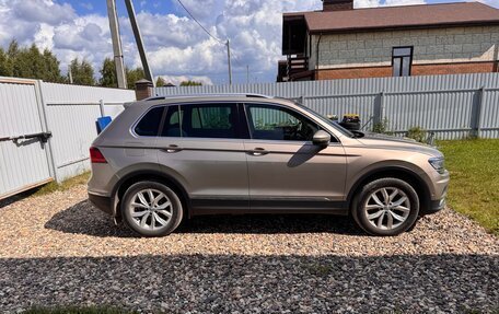 Volkswagen Tiguan II, 2017 год, 1 790 000 рублей, 4 фотография