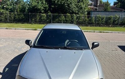 Mitsubishi Carisma I, 2003 год, 250 000 рублей, 1 фотография