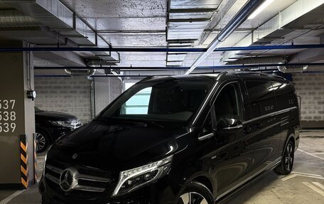 Mercedes-Benz V-Класс, 2024 год, 6 310 000 рублей, 1 фотография