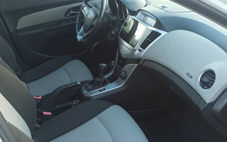 Chevrolet Cruze II, 2012 год, 650 000 рублей, 5 фотография