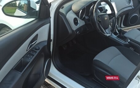 Chevrolet Cruze II, 2012 год, 650 000 рублей, 3 фотография