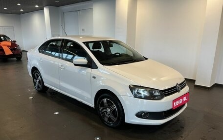 Volkswagen Polo VI (EU Market), 2011 год, 560 000 рублей, 1 фотография