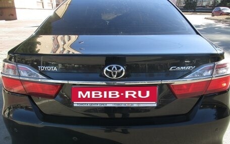 Toyota Camry, 2017 год, 2 490 000 рублей, 3 фотография