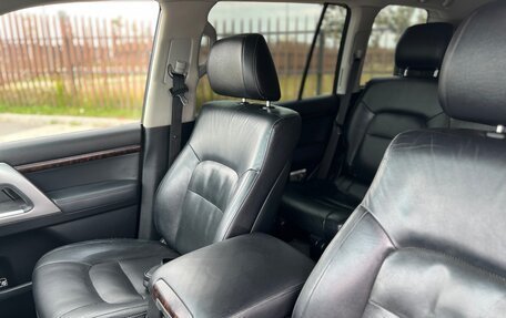 Toyota Land Cruiser 200, 2012 год, 3 970 000 рублей, 7 фотография