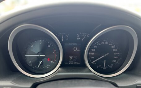 Toyota Land Cruiser 200, 2012 год, 3 970 000 рублей, 8 фотография