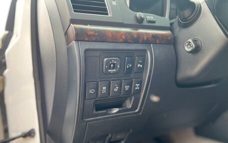 Toyota Land Cruiser 200, 2012 год, 3 970 000 рублей, 9 фотография
