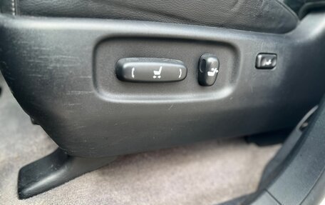 Toyota Land Cruiser 200, 2012 год, 3 970 000 рублей, 12 фотография
