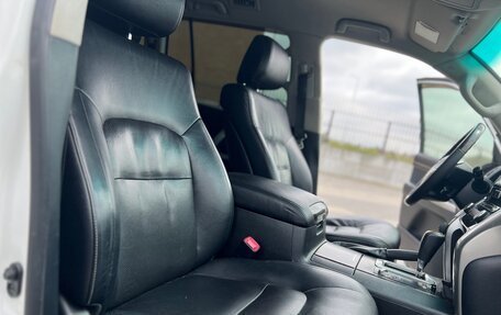Toyota Land Cruiser 200, 2012 год, 3 970 000 рублей, 16 фотография