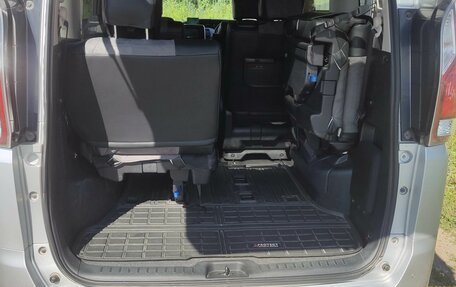 Nissan Serena IV, 2018 год, 2 000 000 рублей, 5 фотография
