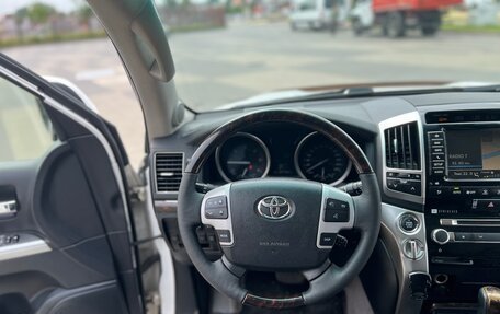 Toyota Land Cruiser 200, 2012 год, 3 970 000 рублей, 22 фотография