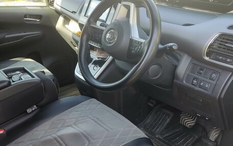 Nissan Serena IV, 2018 год, 2 000 000 рублей, 6 фотография