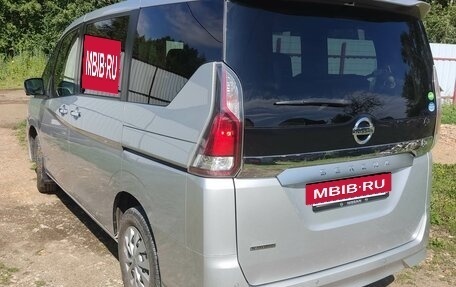 Nissan Serena IV, 2018 год, 2 000 000 рублей, 4 фотография