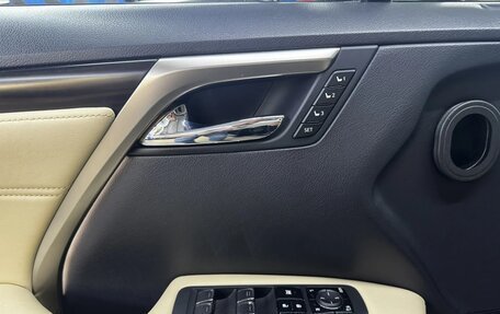 Lexus RX IV рестайлинг, 2020 год, 5 450 000 рублей, 30 фотография