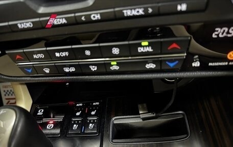 Lexus RX IV рестайлинг, 2020 год, 5 450 000 рублей, 31 фотография