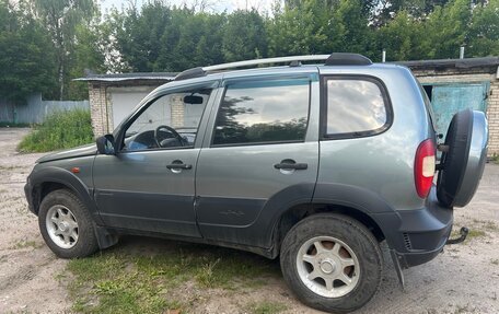 Chevrolet Niva I рестайлинг, 2006 год, 290 000 рублей, 2 фотография