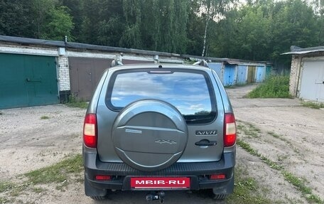 Chevrolet Niva I рестайлинг, 2006 год, 290 000 рублей, 3 фотография
