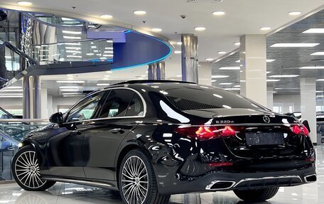 Mercedes-Benz E-Класс, 2024 год, 8 790 000 рублей, 5 фотография