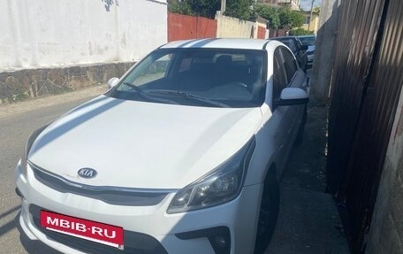 KIA Rio IV, 2017 год, 690 000 рублей, 4 фотография