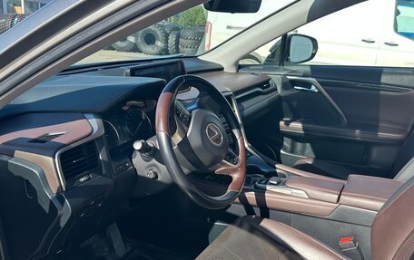 Lexus RX IV рестайлинг, 2019 год, 4 050 000 рублей, 3 фотография