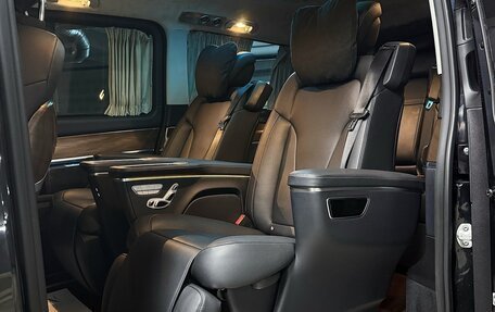 Mercedes-Benz V-Класс, 2024 год, 6 310 000 рублей, 9 фотография