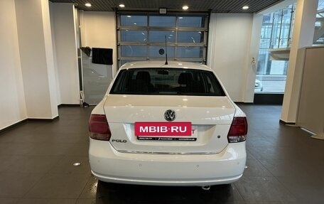 Volkswagen Polo VI (EU Market), 2011 год, 560 000 рублей, 4 фотография