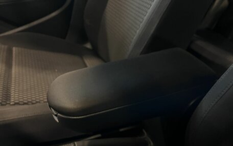 Volkswagen Polo VI (EU Market), 2011 год, 560 000 рублей, 33 фотография