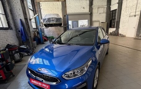KIA cee'd III, 2018 год, 2 000 000 рублей, 1 фотография