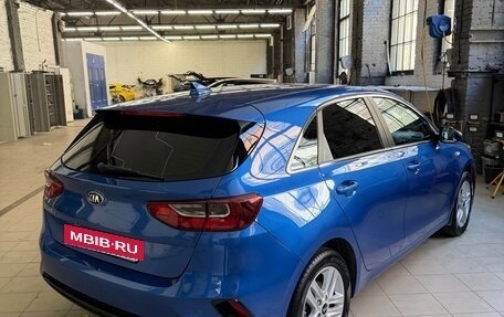KIA cee'd III, 2018 год, 2 000 000 рублей, 6 фотография