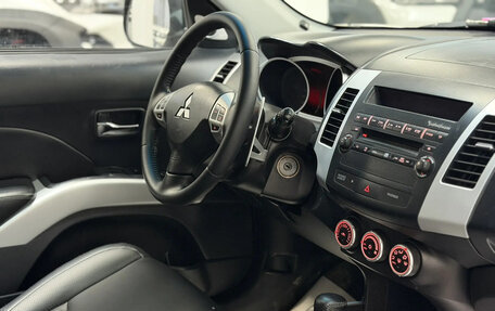 Mitsubishi Outlander III рестайлинг 3, 2007 год, 1 175 000 рублей, 11 фотография