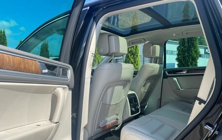 Volkswagen Touareg III, 2016 год, 3 333 000 рублей, 9 фотография