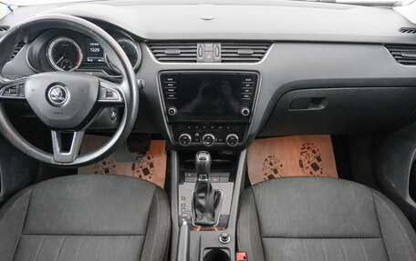 Skoda Octavia, 2018 год, 2 199 000 рублей, 11 фотография
